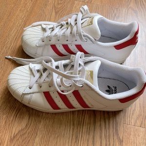 Used Adidas superstar
